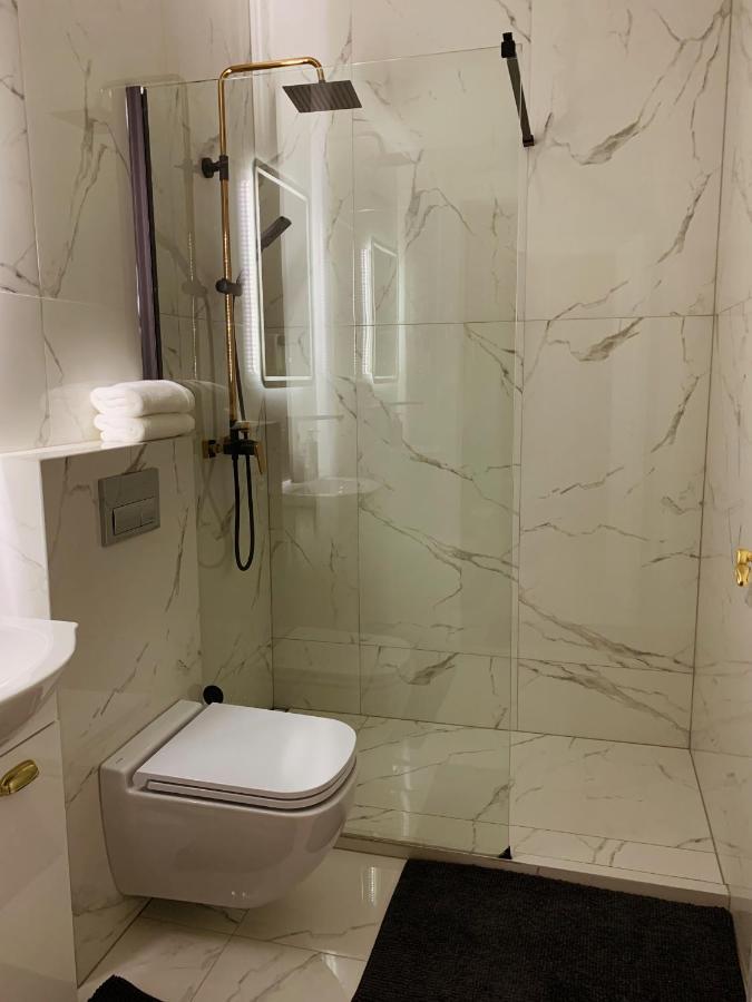 Tiltu 5 Jacuzzi Apartment Klaipeda Luaran gambar