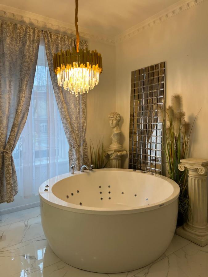 Tiltu 5 Jacuzzi Apartment Klaipeda Luaran gambar